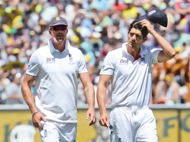 dejected captain alastair cook leads the team out of the field after a humiliating eight wicket loss by the hosts in the fourth ashes test in melbourne photo afp dejected captain alastair cook leads the team out of the field after a humiliating eight wicket loss by the hosts in the fourth ashes test in melbourne photo afp