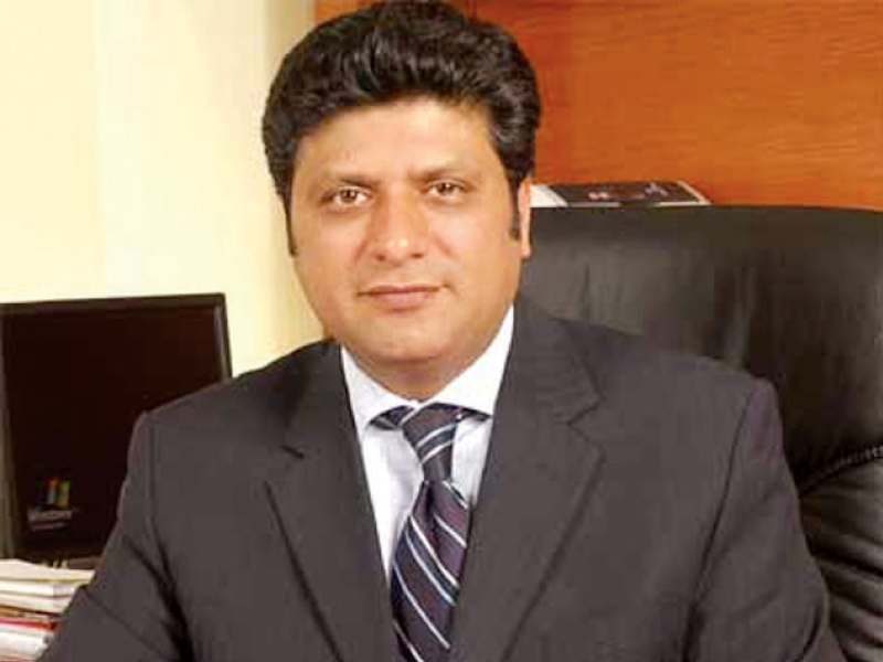 nadra chairman tariq malik photo file