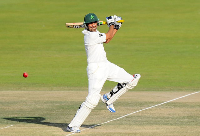 pakistan batsman younis khan plays a shot during the second day of the first cricket test match between pakistan and sri lanka at the sheikh zayed stadium in abu dhabi on january 1 photo afp pakistan batsman younis khan plays a shot during the second day of the first cricket test match between pakistan and sri lanka at the sheikh zayed stadium in abu dhabi on january 1 photo afp