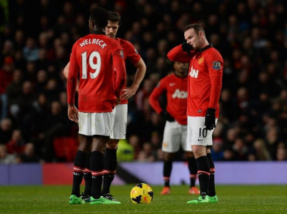 english premier league moyes displeased with scandalous decision