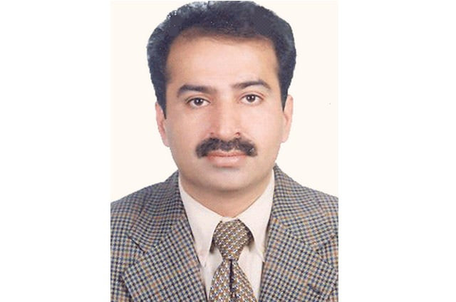 after earning the mdrt membership for 13 years in a row aswani has now become its life time member after earning the mdrt membership for 13 years in a row aswani has now become its life time member