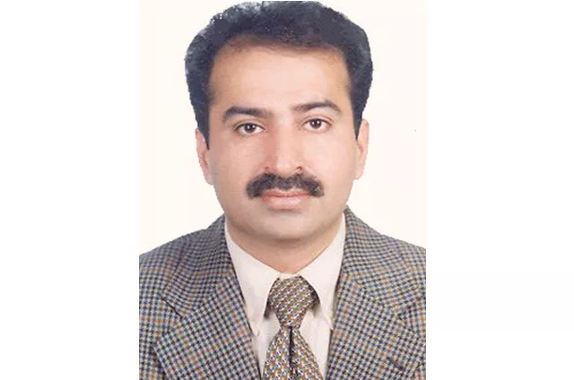 after earning the mdrt membership for 13 years in a row aswani has now become its life time member after earning the mdrt membership for 13 years in a row aswani has now become its life time member