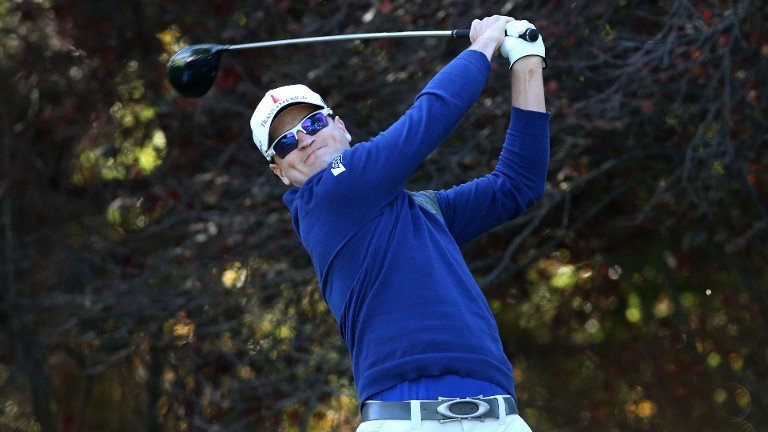 zach a 10 time winner on the us pga tour has a 13 under 133 total at the kapalua resort course photo afp file