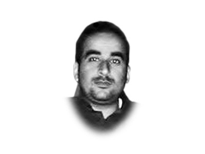 the streets of karachi at night