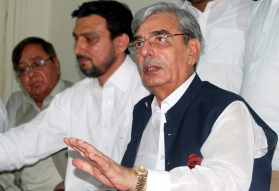 air travellers amid alarm bells screws tightened on dollar outflow