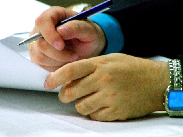 agreement signed between aden and karachi aims to improve trade photo file agreement signed between aden and karachi aims to improve trade photo file