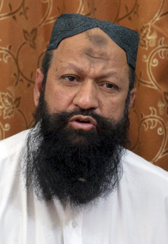 leader of a banned outfit malik ishaq photo reuters leader of a banned outfit malik ishaq photo reuters