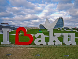 baku throws full weight behind islamabad