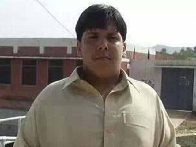 a picture of late aitizaz hasan making the rounds on social media