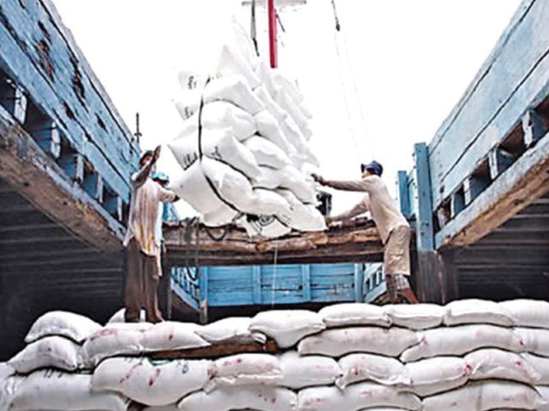 after successful talks with govt fertiliser companies agree to print price on urea bags from march 1 photo file