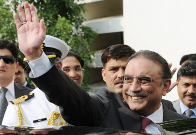 privatisation bid pml n govt s policies part of anti worker strategy says zardari