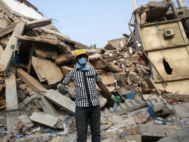 victims despite being injured don 039 t let the police and other rescue workers touch their women photo file