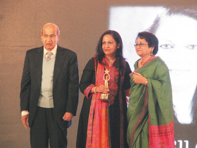 the winner of the alumni par excellence award razina bilgrami receives an award from the habib girl s school principal nargis alvi left dr zehra fadoo is presented the award for excellence in medicine right photos ayesha mir express the winner of the alumni par excellence award razina bilgrami receives an award from the habib girl s school principal nargis alvi left dr zehra fadoo is presented the award for excellence in medicine right photos ayesha mir express