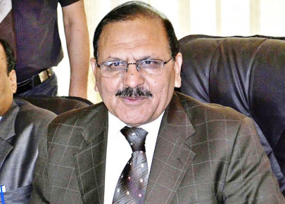 govt files appeal against reinstatement of pemra chairperson