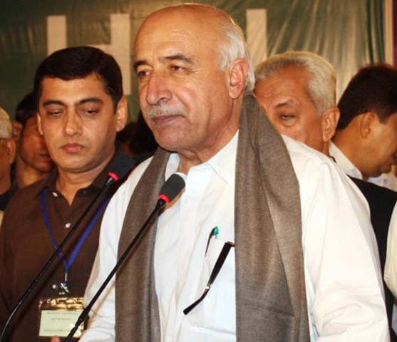 balochistan chief minister dr abdul malik baloch photo online balochistan chief minister dr abdul malik baloch photo online