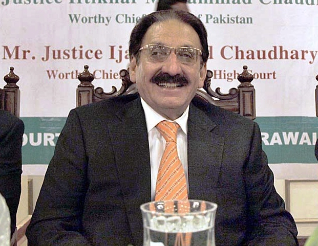 former chief justice iftikhar muhammad chaudhry photo app