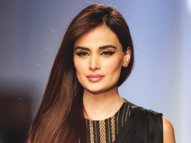 mehreen syed i m expecting my first child photo file mehreen syed i m expecting my first child photo file