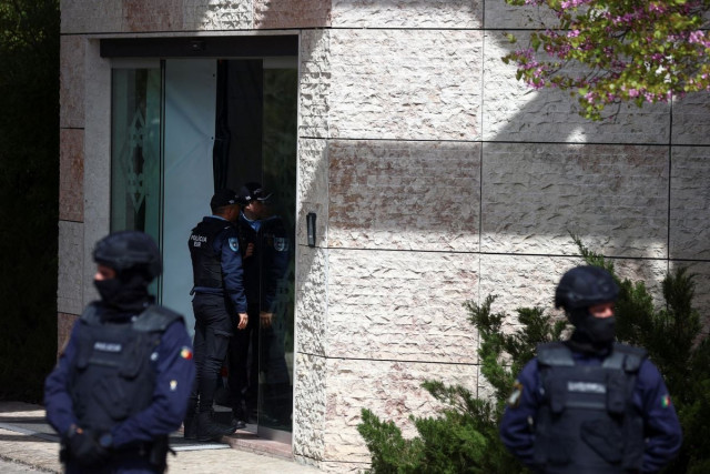 police officers keep guard outside ismaili centre after a deadly knife attack in lisbon portugal march 28 2023 photo reuters police officers keep guard outside ismaili centre after a deadly knife attack in lisbon portugal march 28 2023 photo reuters