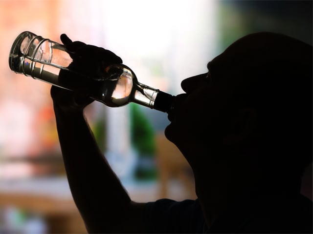 man dies of consuming alcohol drugs at a shady guest house