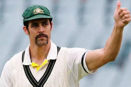 australia s ashes hero mitchell johnson denied michael clarke a hat trick when the paceman edged his skipper in a tight vote to pick up a maiden allan border medal on monday photo reuters file australia s ashes hero mitchell johnson denied michael clarke a hat trick when the paceman edged his skipper in a tight vote to pick up a maiden allan border medal on monday photo reuters file