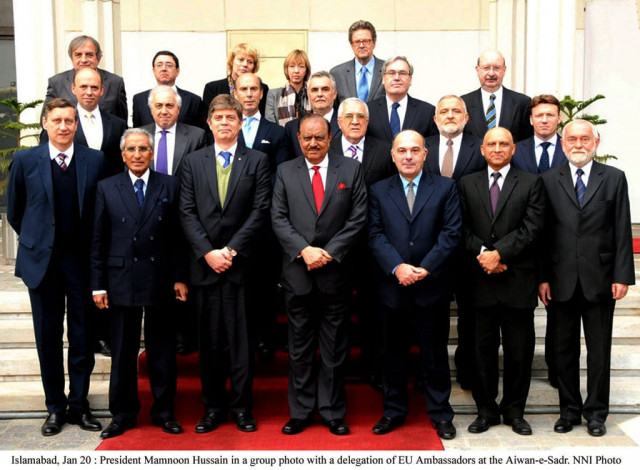 president mamnoon hussain in a group photo with a delegation of eu ambassadors at president 039 s house on monday january 20 2014 photo nni president mamnoon hussain in a group photo with a delegation of eu ambassadors at president 039 s house on monday january 20 2014 photo nni