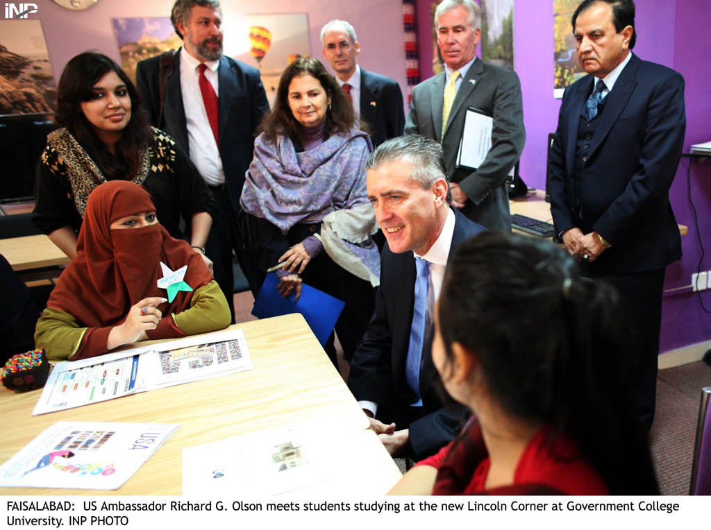 us ambassador to pakistan richard g olson said addressing a small gathering at gcuf where he inaugurated the lincoln corner photo inp