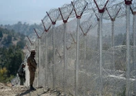 pakistani soldiers keep vigil next to newly fenced border fencing along with afghan s paktika province border in angoor adda in south waziristan photo afp pakistani soldiers keep vigil next to newly fenced border fencing along with afghan s paktika province border in angoor adda in south waziristan photo afp