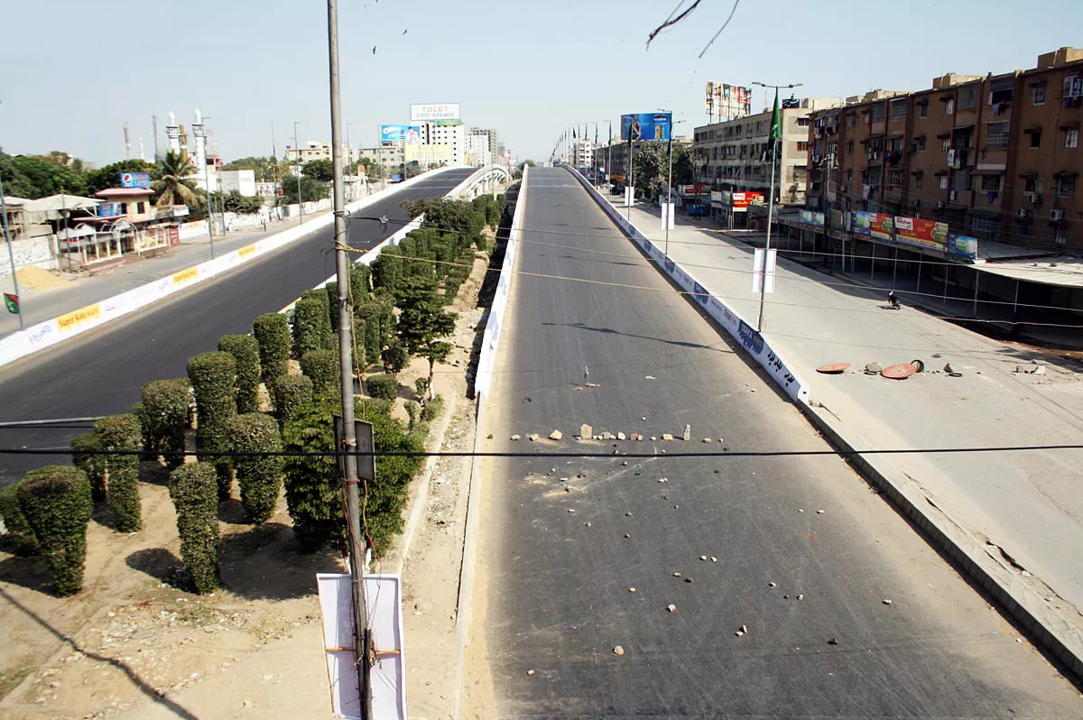 a view of the deserted shahrah e pakistan during thursday 039 s protests against the mastung incident photo online a view of the deserted shahrah e pakistan during thursday 039 s protests against the mastung incident photo online