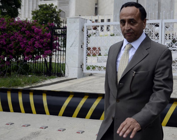 shujaat azeem has been appointed as prime minister s special assistant on aviation photo inp file shujaat azeem has been appointed as prime minister s special assistant on aviation photo inp file