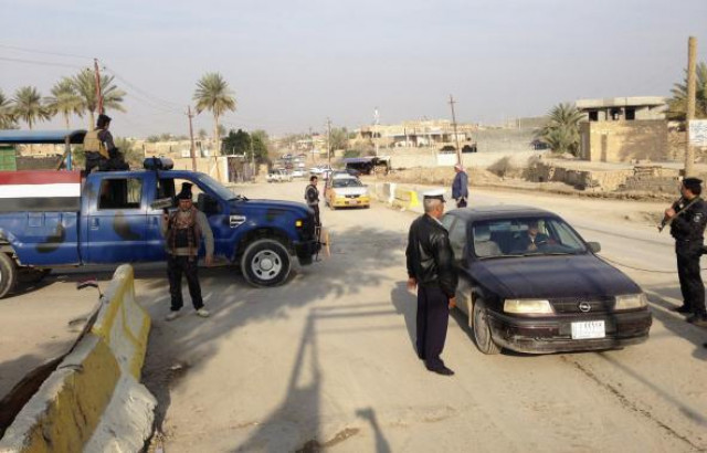 iraqi security forces check vehicles as they take part in an intensive security deployment in ramadi 100km west of baghdad on january 26 2014 photo reuters iraqi security forces check vehicles as they take part in an intensive security deployment in ramadi 100km west of baghdad on january 26 2014 photo reuters