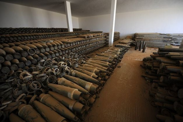 stockholm based research company puts 2012 039 s total sales of arms and military services at 395 billion photo afp file stockholm based research company puts 2012 039 s total sales of arms and military services at 395 billion photo afp file