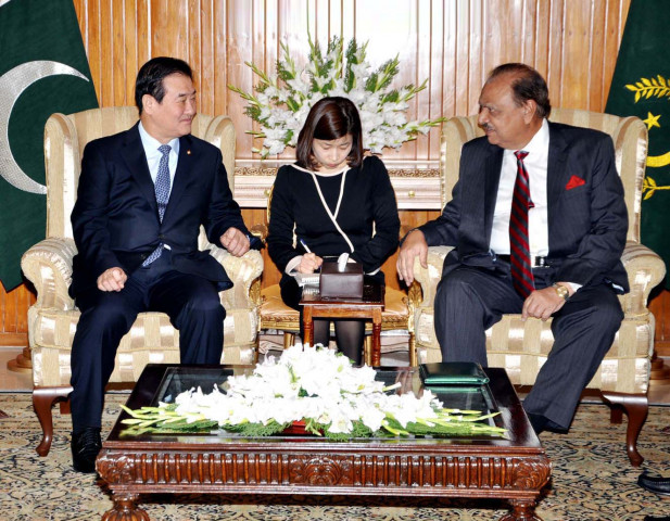 president mamnoon hussain exchanging views with speaker national assembly of republic of korea kang chang hee photo pid president mamnoon hussain exchanging views with speaker national assembly of republic of korea kang chang hee photo pid