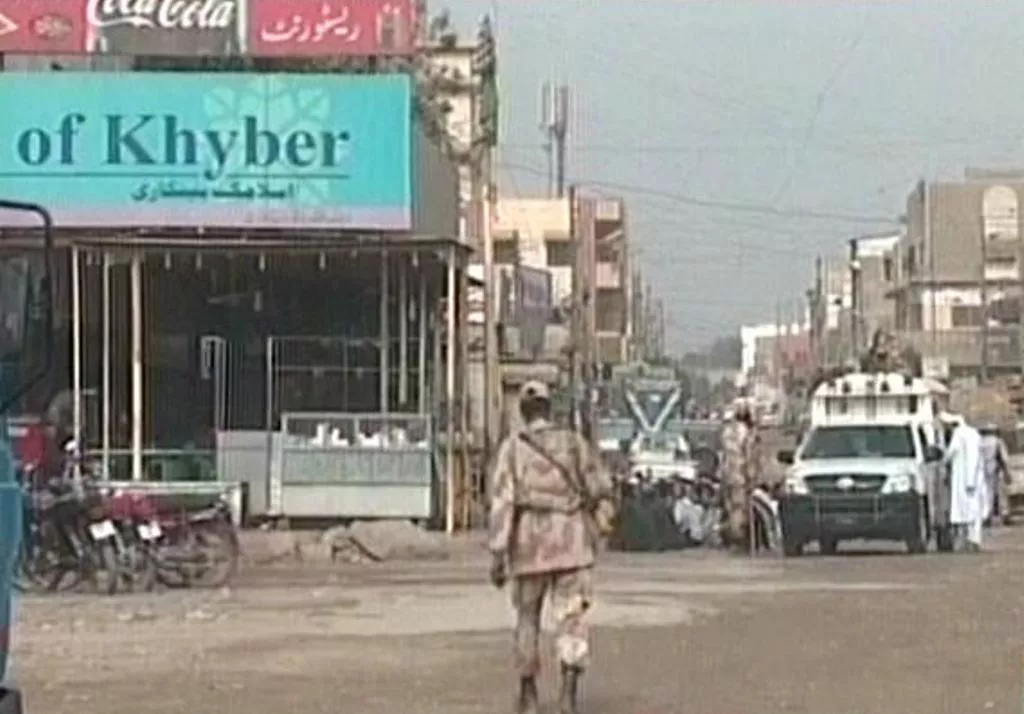 express news screengrab of rangers in sohrab goth karachi express news screengrab of rangers in sohrab goth karachi