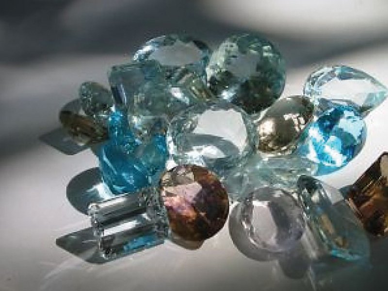 pakistan is one of the leading exporters of precious and semi precious stones except for diamond to the world market photo file