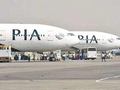 pia privatisation govt to miss december deadline says zubair