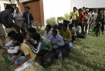 indian fisherman dies in karachi jail