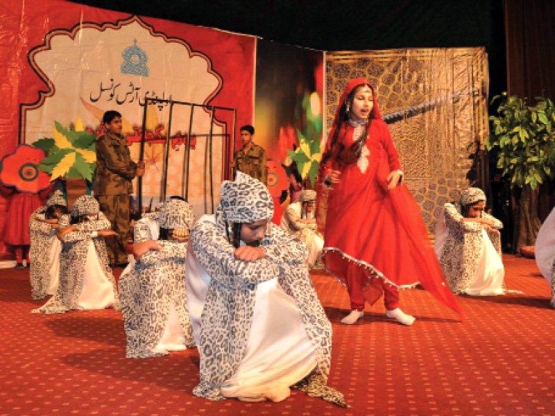 artists and artisans perform at lok virsa and rawalpindi arts council on the occasion of kashmir day photo myra iqbal amp muhammad javaid express