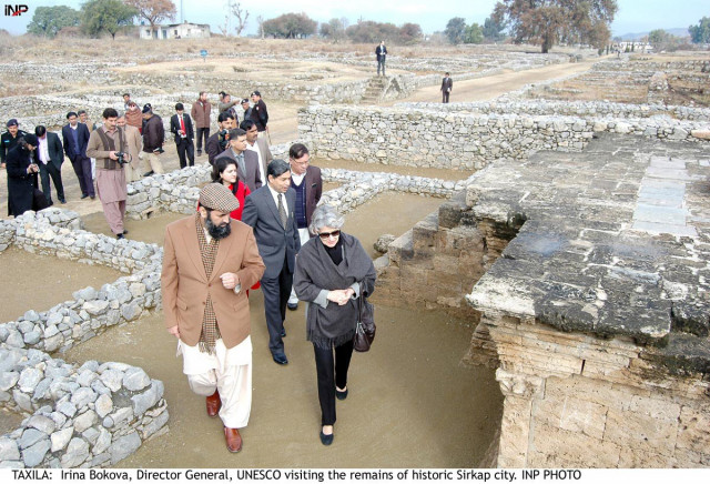 dg unesco irina bokova visiting sikap city ruins photo inp dg unesco irina bokova visiting sikap city ruins photo inp