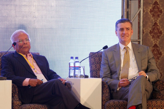 us ambassador richard olson r along with former state bank governor ishrat hussain l during the karachi literature festival photo gibran ashraf express us ambassador richard olson r along with former state bank governor ishrat hussain l during the karachi literature festival photo gibran ashraf express