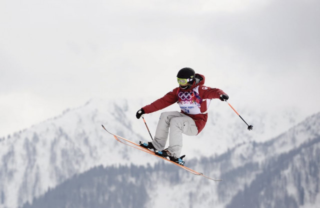 dara howell produced an incredible score of 94 20 points to take gold in the women s skiing slopestyle photo afp dara howell produced an incredible score of 94 20 points to take gold in the women s skiing slopestyle photo afp
