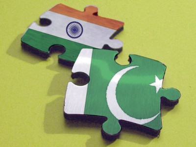 bilateral ties indian businessmen meet pakistani sme owners