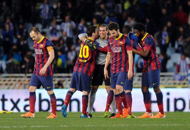 barcelona 039 s players celebrate at the end of the spanish copa del rey king 039 s cup football match real sociedad vs fc barcelona at the anoeta stadium in san sebastian on february 12 2014 photo afp barcelona 039 s players celebrate at the end of the spanish copa del rey king 039 s cup football match real sociedad vs fc barcelona at the anoeta stadium in san sebastian on february 12 2014 photo afp