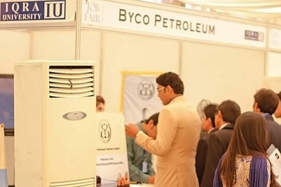 fair opportunity iqra university students test waters as companies arrive