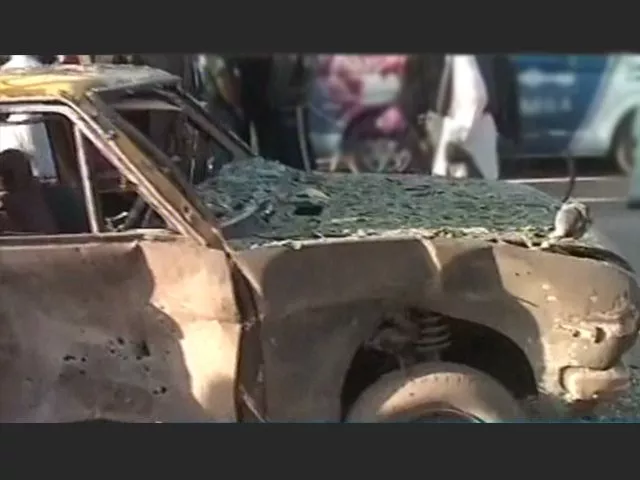 express news screengrab showing the site of the orangi town incident express news screengrab showing the site of the orangi town incident
