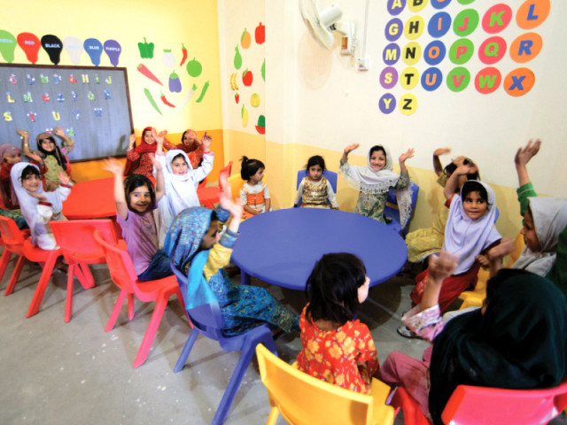 underprivileged students studying in a community school photo unesco amima sayeed