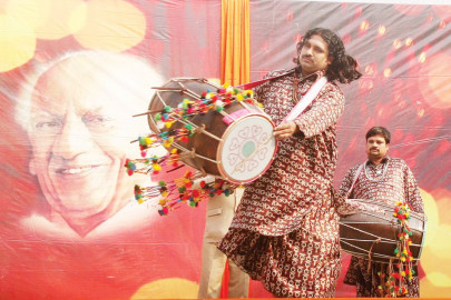 faiz aman mela kicks off with music poetry