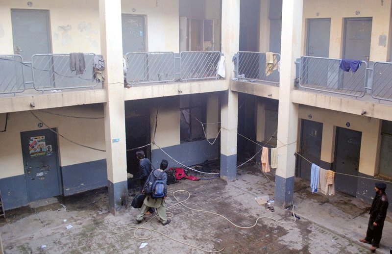 pksf activists were accused of attacking ijt members on campus and burning three of their rooms in block b photos ppi