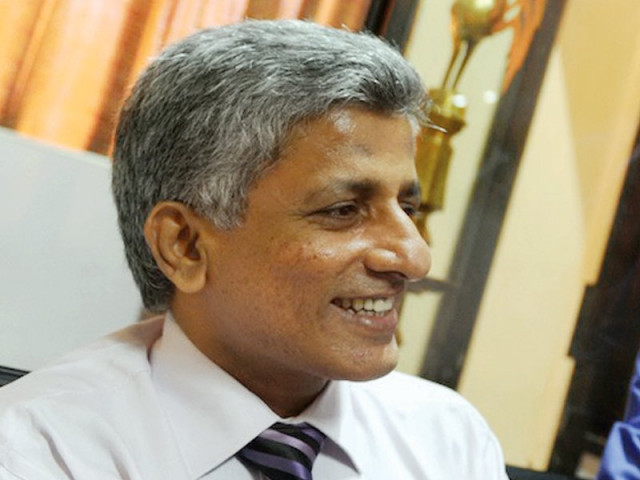 ranatunga and his board are happy with revised icc reforms photo afp ranatunga and his board are happy with revised icc reforms photo afp