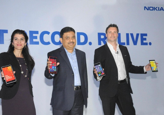 nokia launched two six inch smartphones namely nokia lumia 1520 and nokia lumia 1320 here on tuesday photo express mohammad azeem nokia launched two six inch smartphones namely nokia lumia 1520 and nokia lumia 1320 here on tuesday photo express mohammad azeem