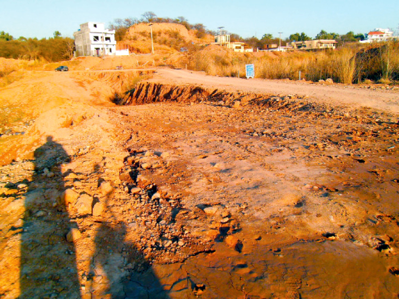 muddy tracks spoil the safari experience for visitors photos express